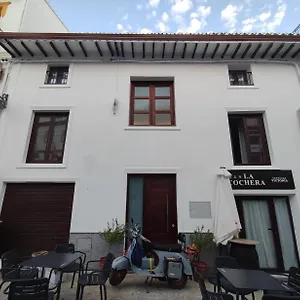 La Casa De La Plaza España